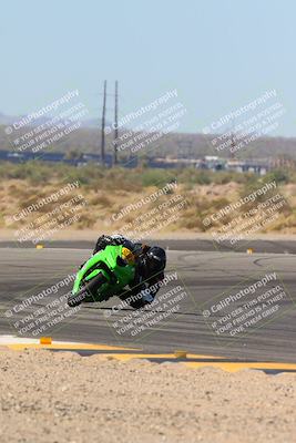 media/Oct-20-2024-CVMA (Sun) [[d4a3dff211]]/Race 3-Amateur Supersport Middleweight/